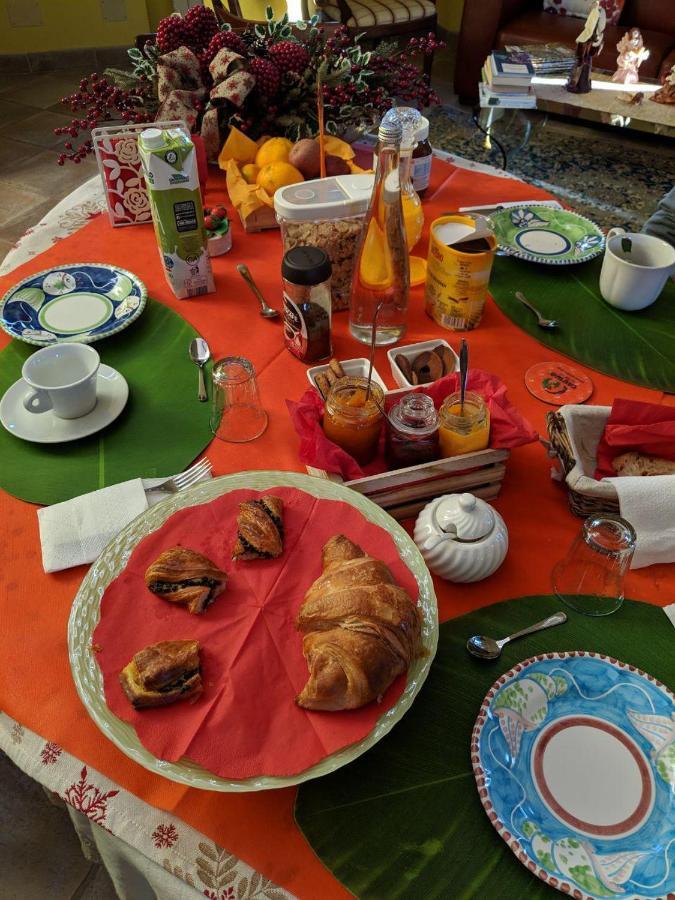 Villa Rosa Lifestyle B&B Sessa Aurunca Bagian luar foto