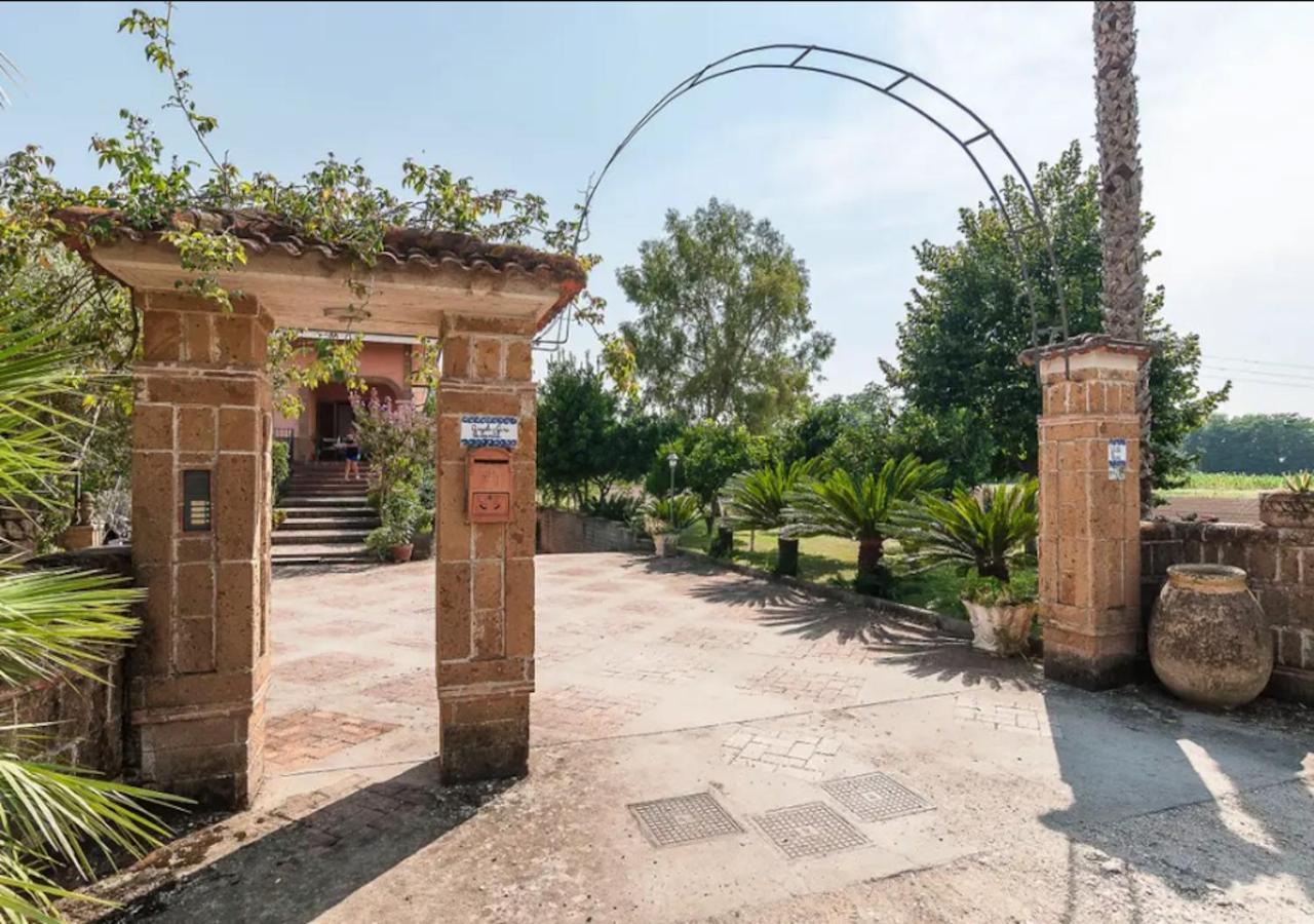 Villa Rosa Lifestyle B&B Sessa Aurunca Bagian luar foto