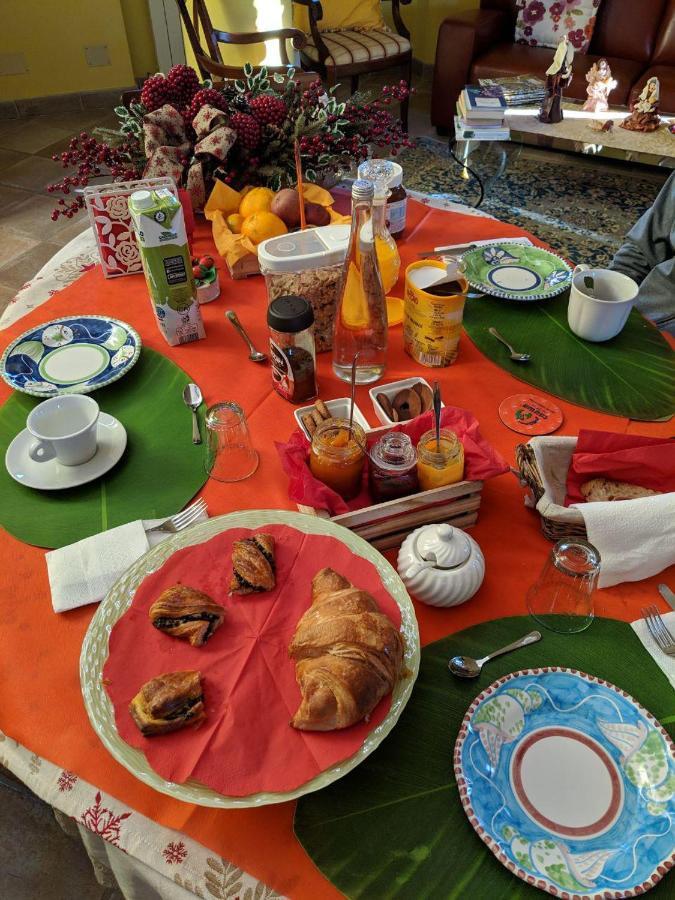 Villa Rosa Lifestyle B&B Sessa Aurunca Bagian luar foto